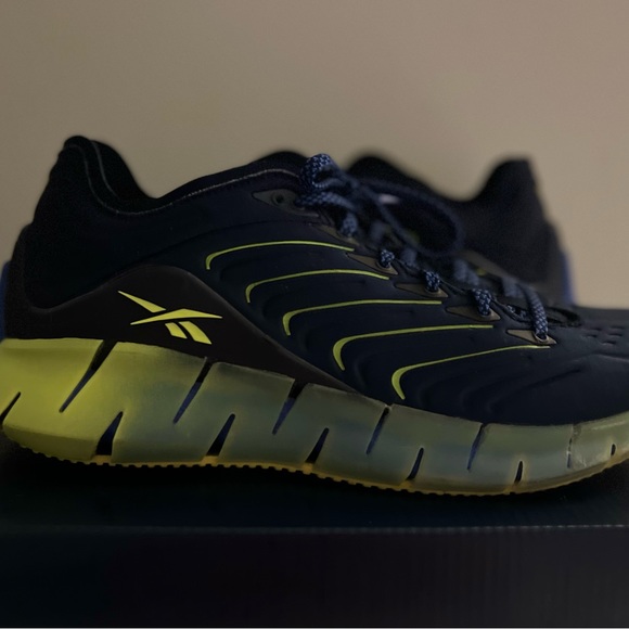 Reebok 9.5 Kig Kinetica Unisex Running Vecnavia/Acdblu/Yello - Picture 8 of 8